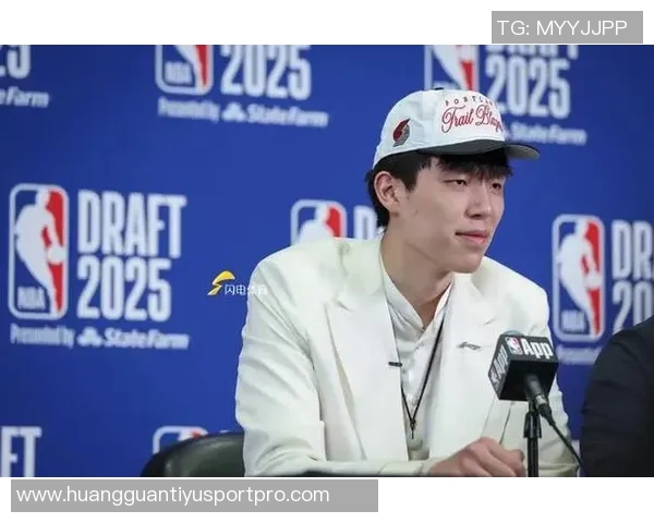 软萌甜妹主持炼炼呼吁大家多给杨瀚森耐心关注内在表现而非单纯数据